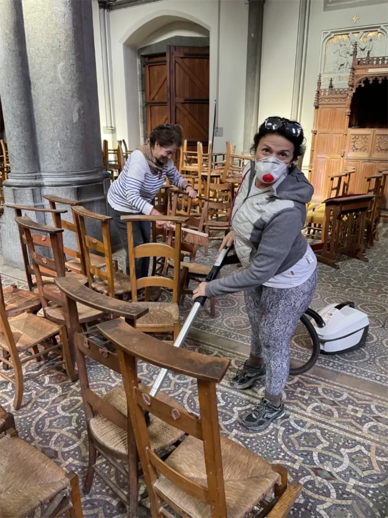 Le Comité culturel et la Fabrique de Sainte-Julienne, avec l'aide des Voisins des Boulevards, organisent un grand nettoyage de printemps le samedi 21 mars dès 10h. - chasse aux poussieres 2026 ste julienne verviers 9